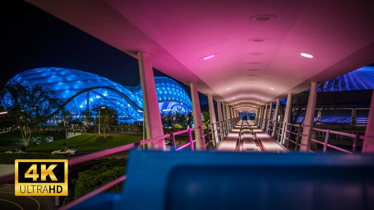 Ночной аттракцион PeopleMover 4K | Транспортное управление парка развлечений Magic Kingdom Tomorr...