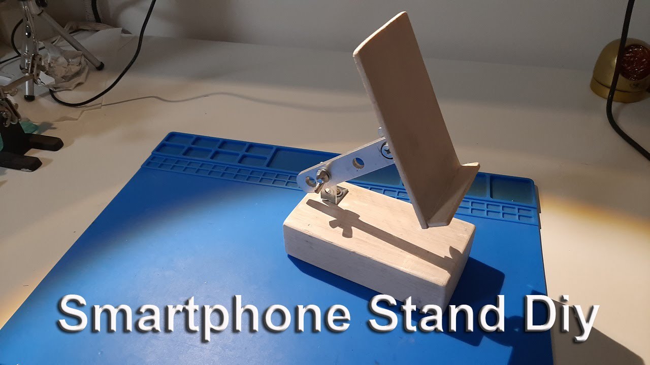 Supporto Smartphone Fai da Te (Mobile Stand Diy)