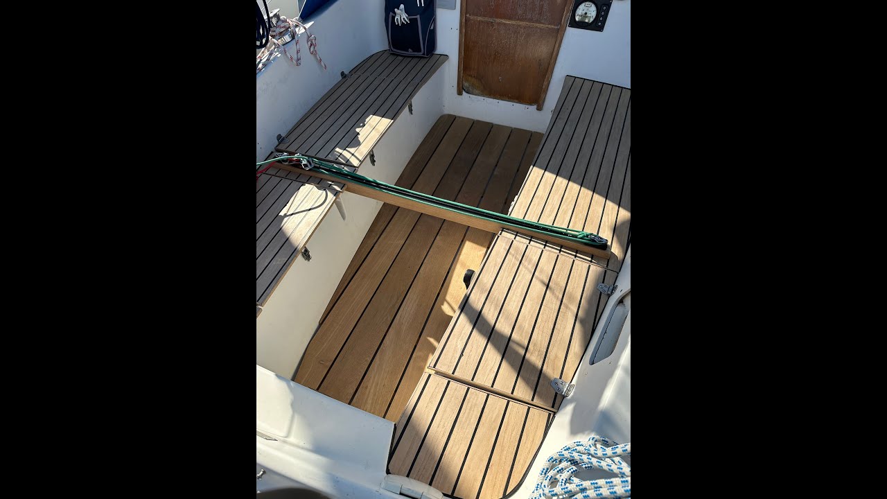 New teak cockpit seating, Larsen 34