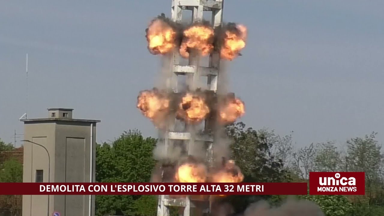 Demolita con l'esplosivo torre alta 32 metri