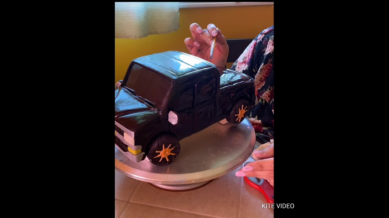 Truck cake