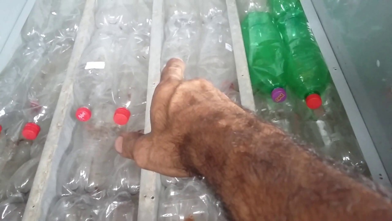Colocando garrafa Pet no assoalho do barco traz muita segurança