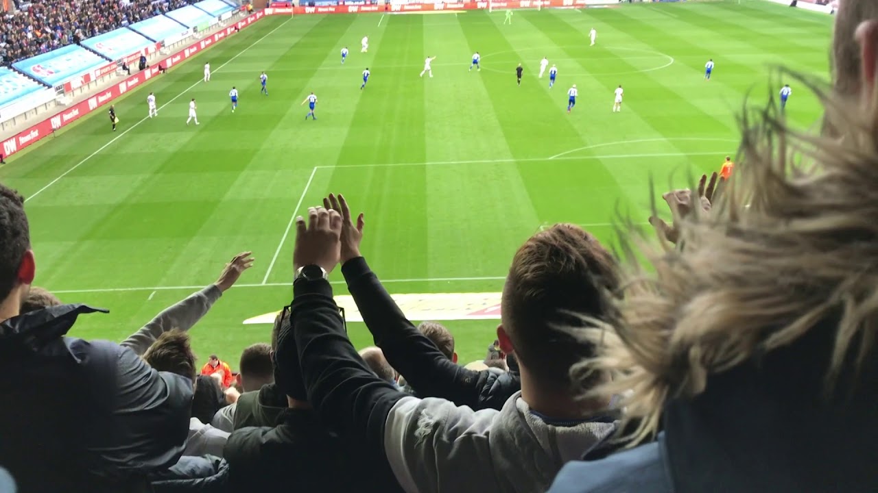 Leeds Fans | 