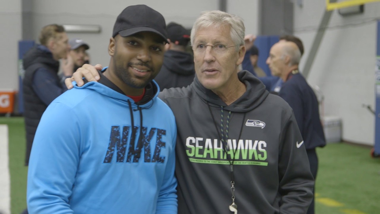 Mo's Seattle Seahawks Experience - Dream On 3 Atlanta