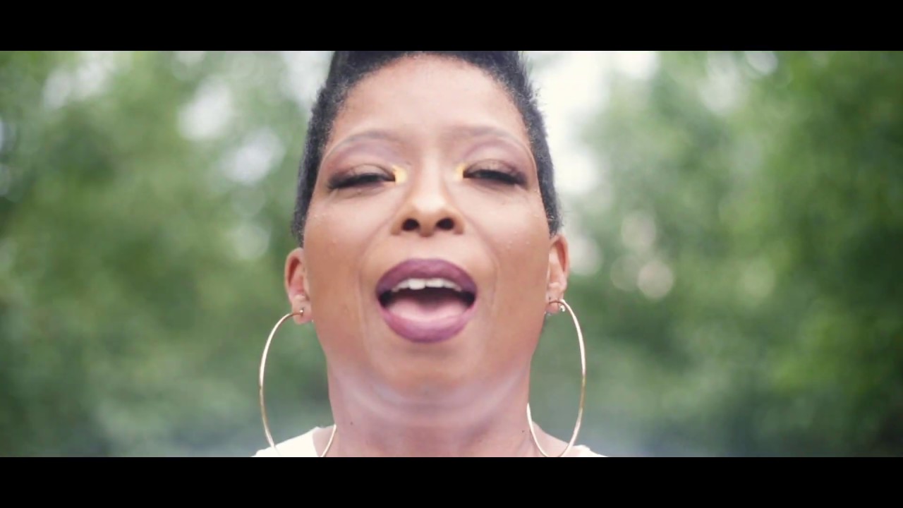 Maurette Brown Clark - I Want God (Official Music Video)