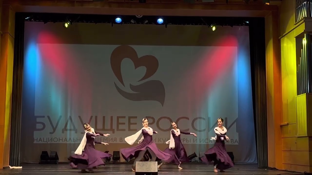 Dhadak Bollywood fusion dance