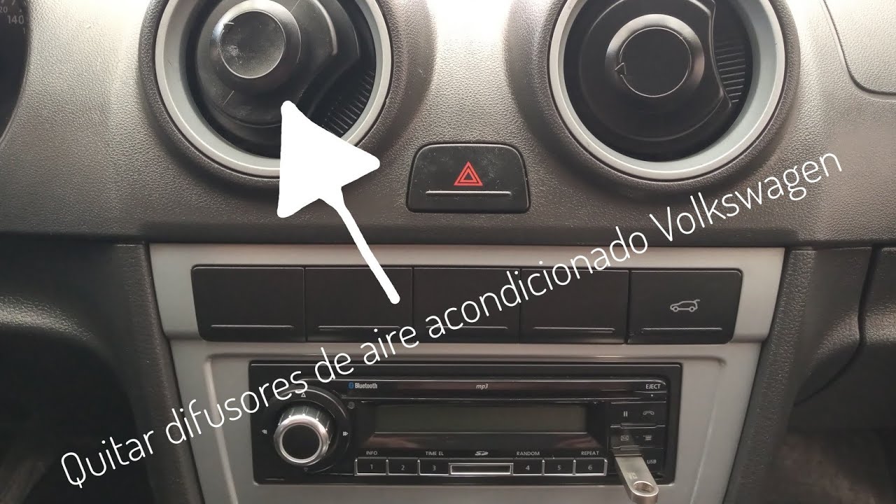 Quitar y colocar difusores (rejillas) de aire acondicionado (Volkswagen Gol, Saveiro, etc.)