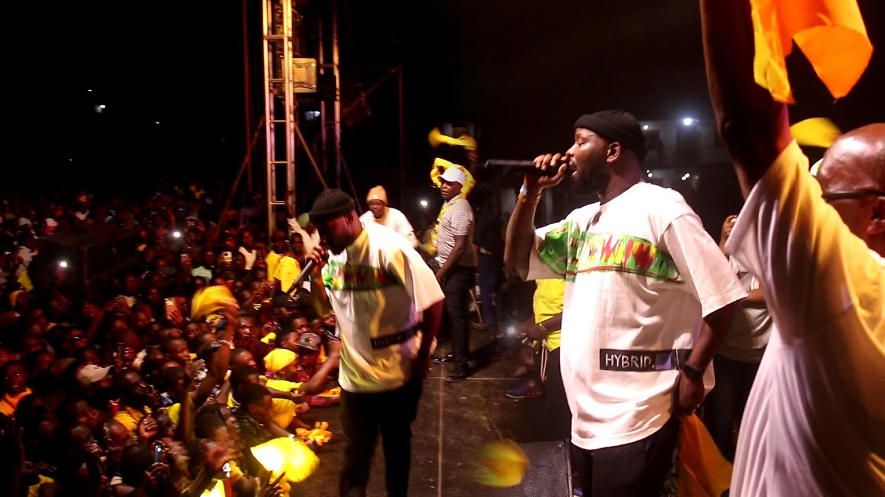 Eddy Kenzo kyakoze abawagizi ba Hon Basil Bataringaya kika.