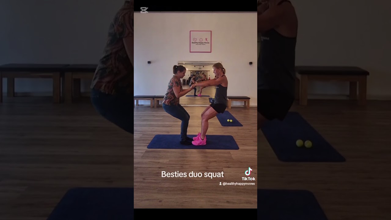Duo squat #duochallenge #squat #canyou #balancing #fyp #workoutmotivation
