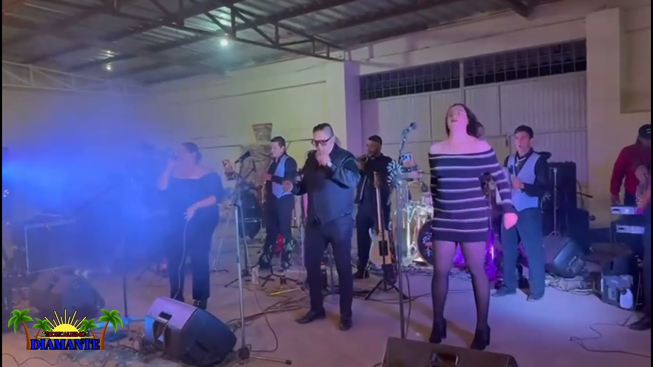 Mala / Casi Perfecto - Tropicalisimo Diamante (En Vivo) 