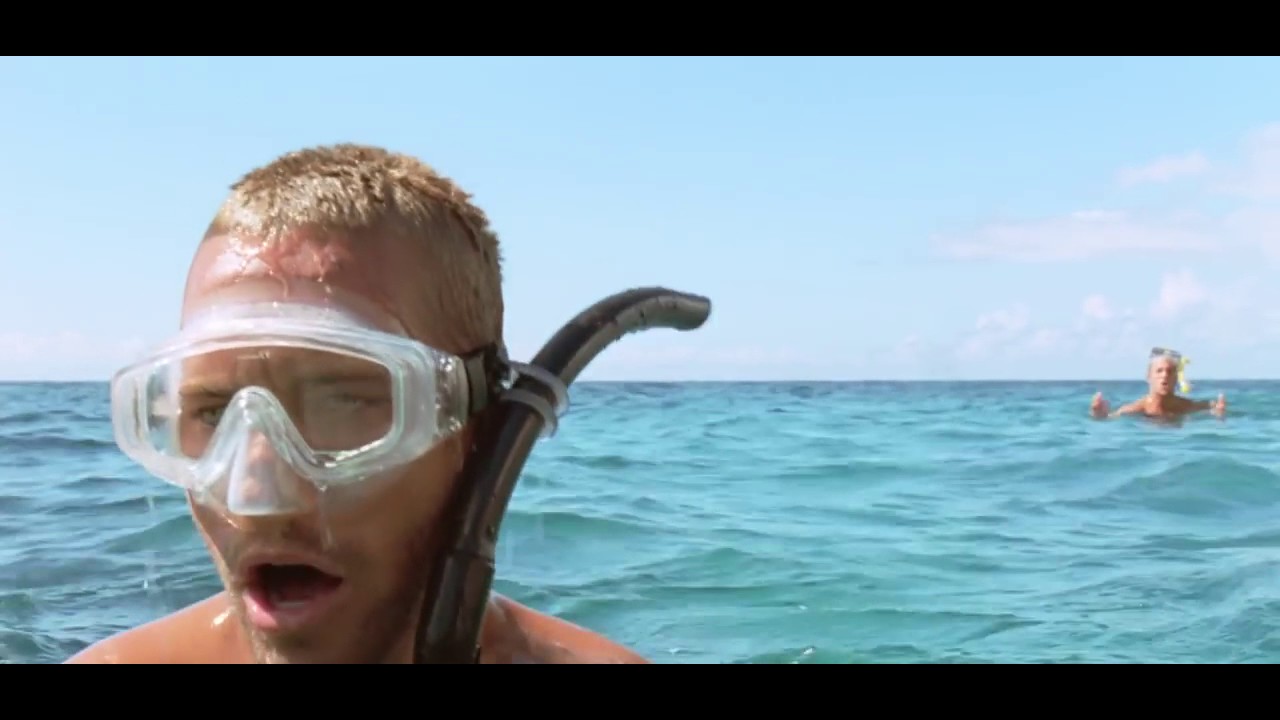 Trailer Into the Blue Official (2005)