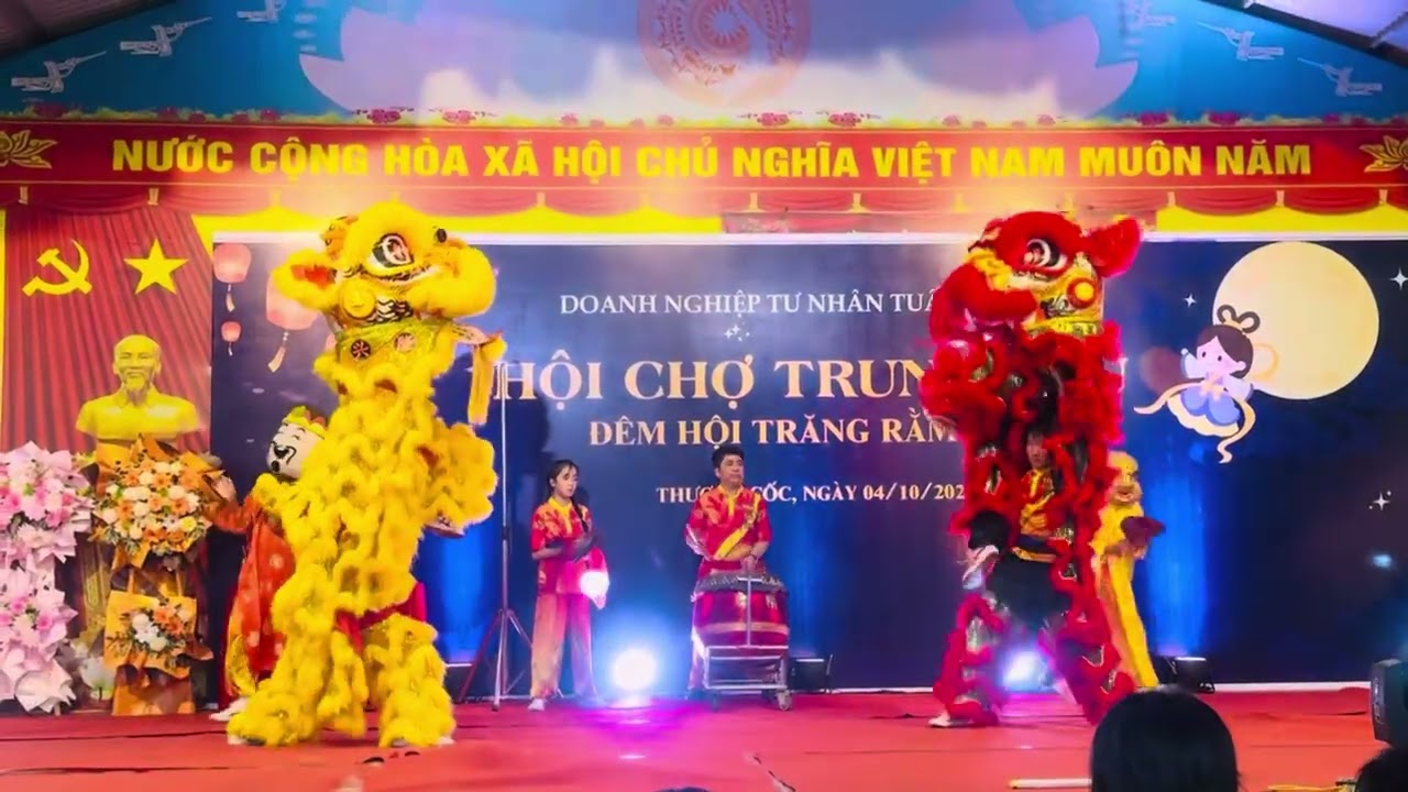 MÚA LÂN RẰM TRUNG THU Võ phái Hồng  Lạc Việt -  Lạc Sơn 2025