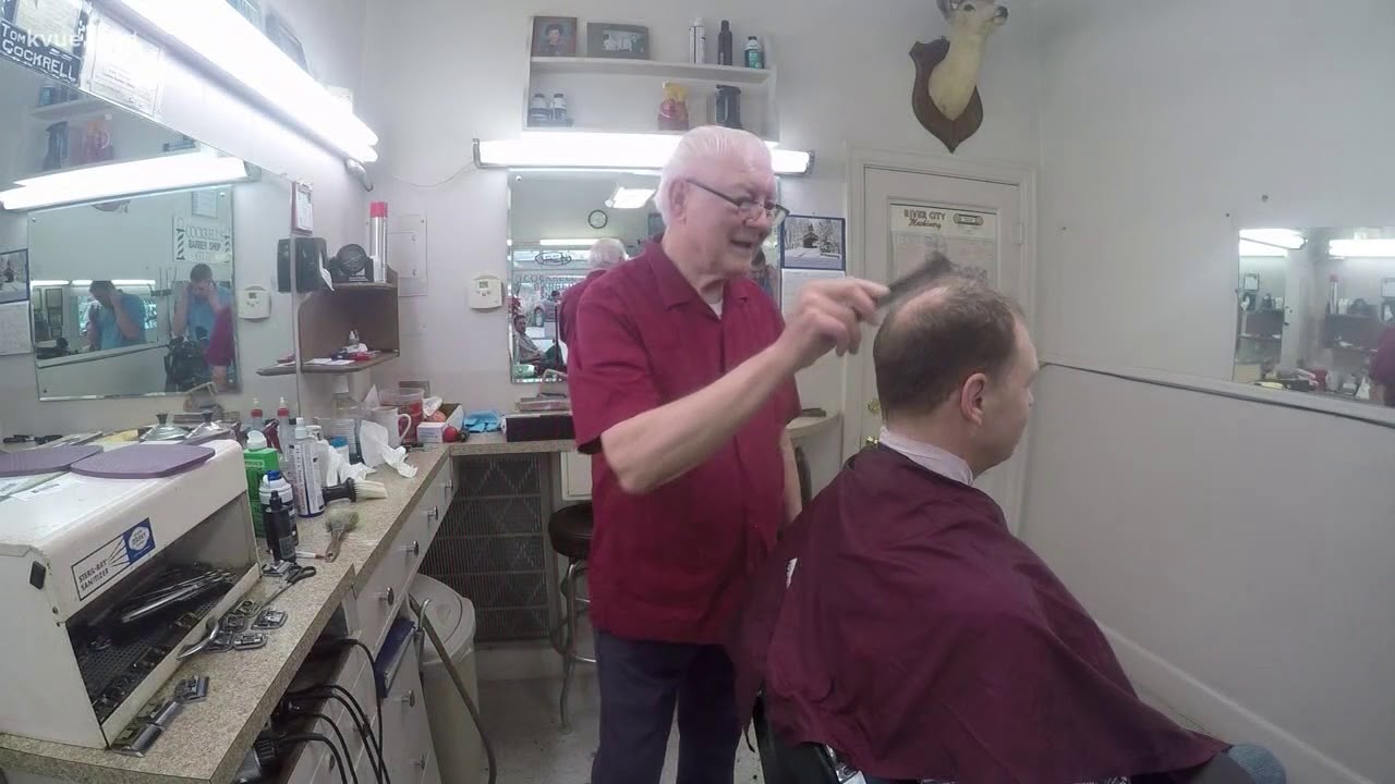 Austin barber shop closes after more than half a century