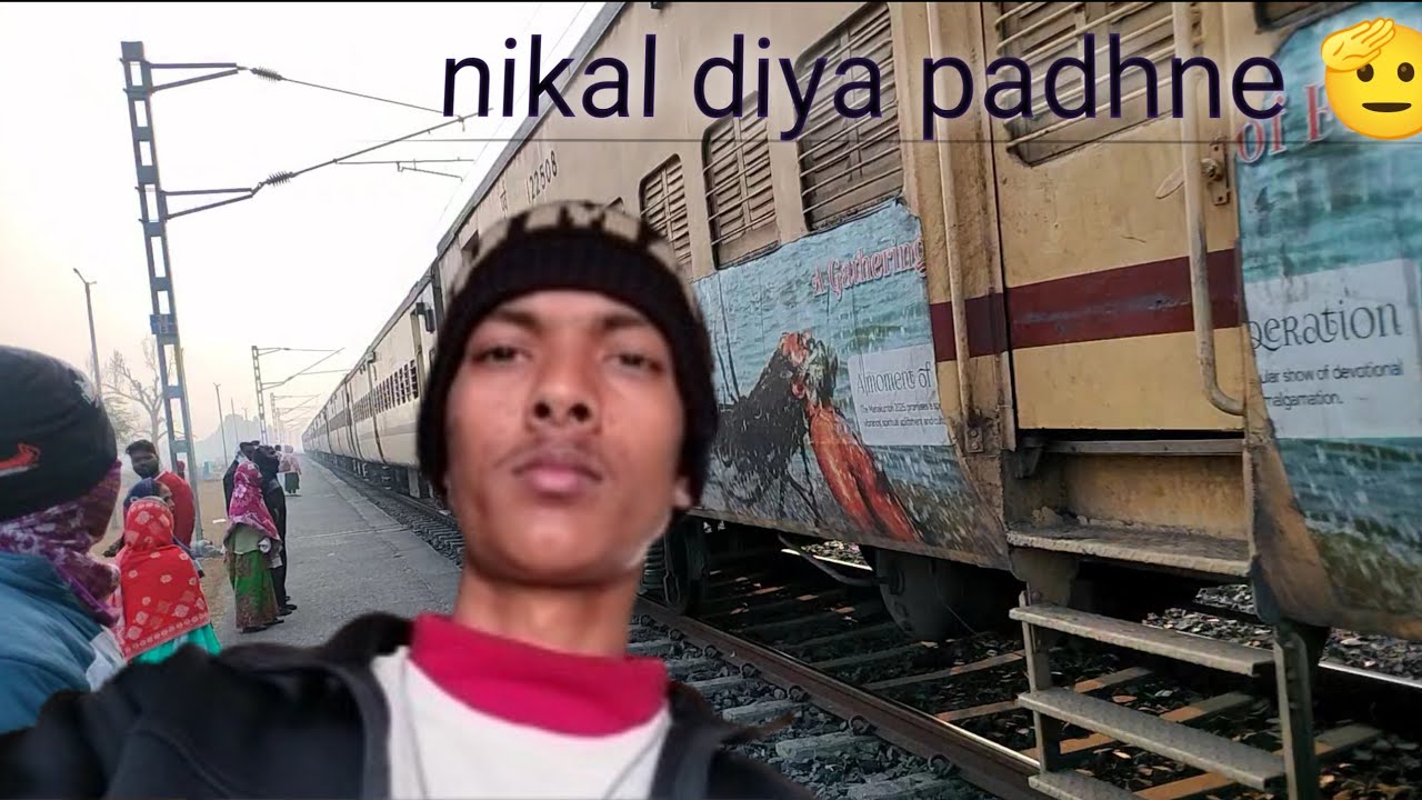 Nikal diya padhne 🫡