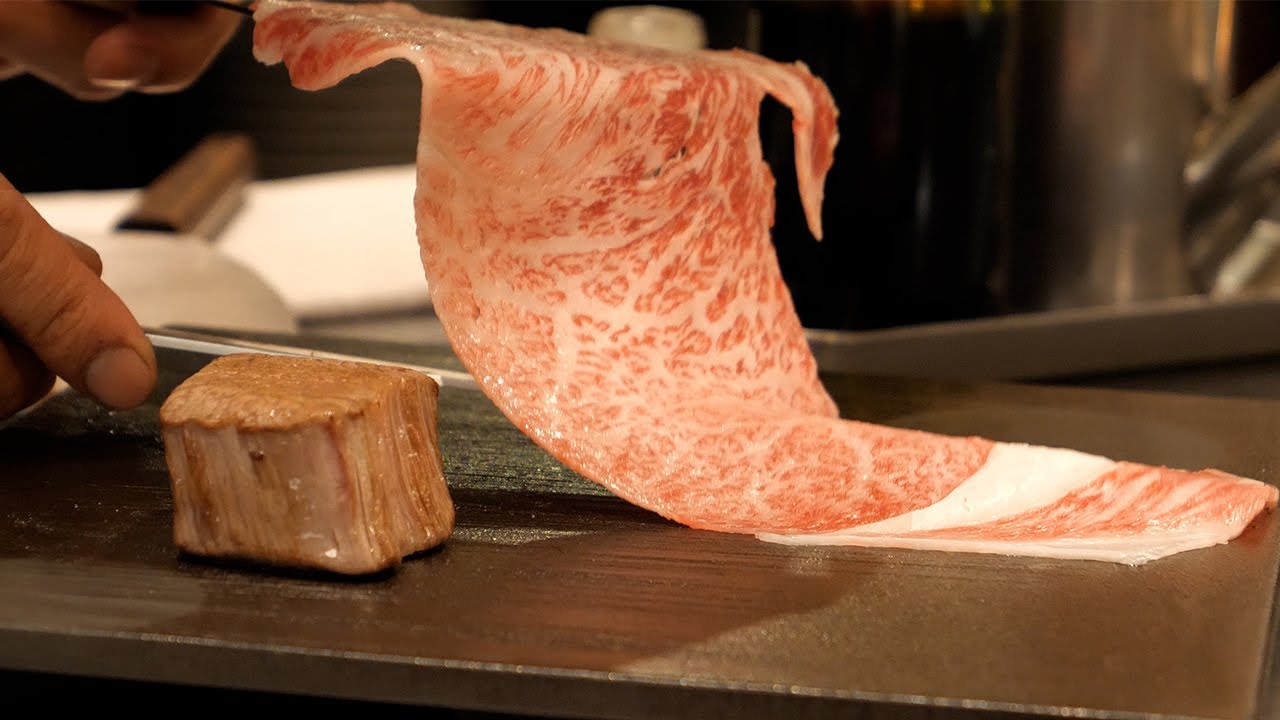 Японская черная говядина Teppanyaki Steakhouse SUTEKIYA в Осаке, Япония