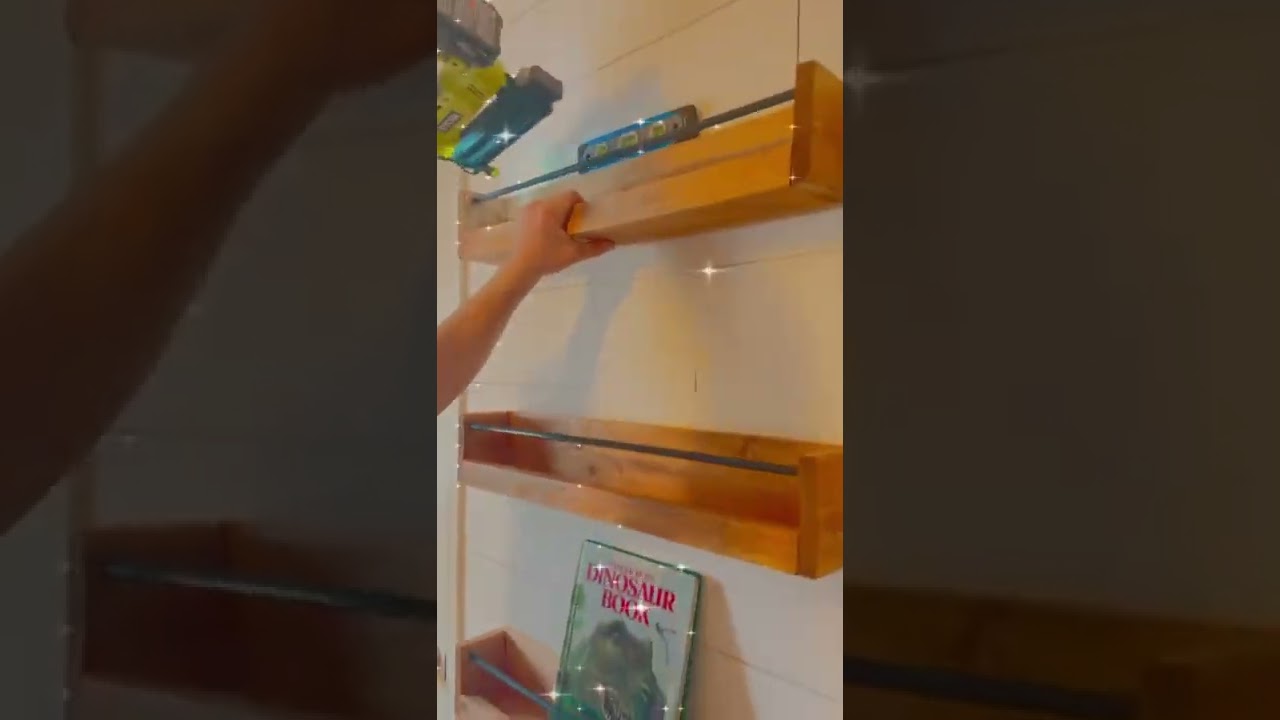 DIY Floating Bookshelf #nursery #bookshelf #kids #motherhood #toddler