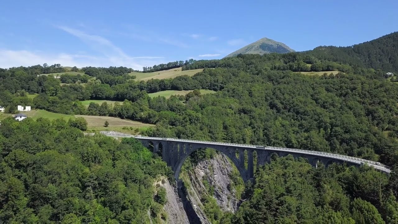 Pont de la Roizonne - Roizonne bridge.