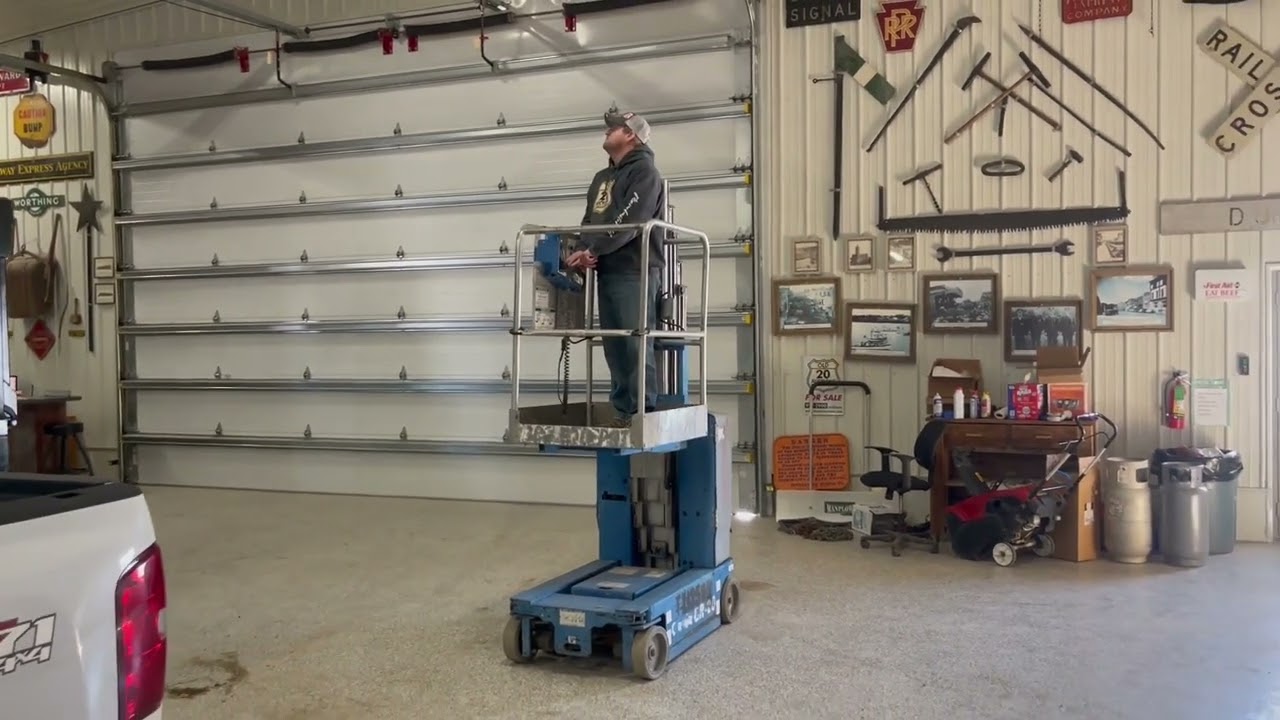2014 GENIE GR20 For Sale