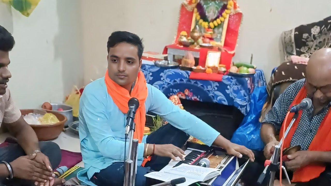 #viralvideo #Aarti ki Jay Hanuman Lala ki#song प्रदीप प्रजापति