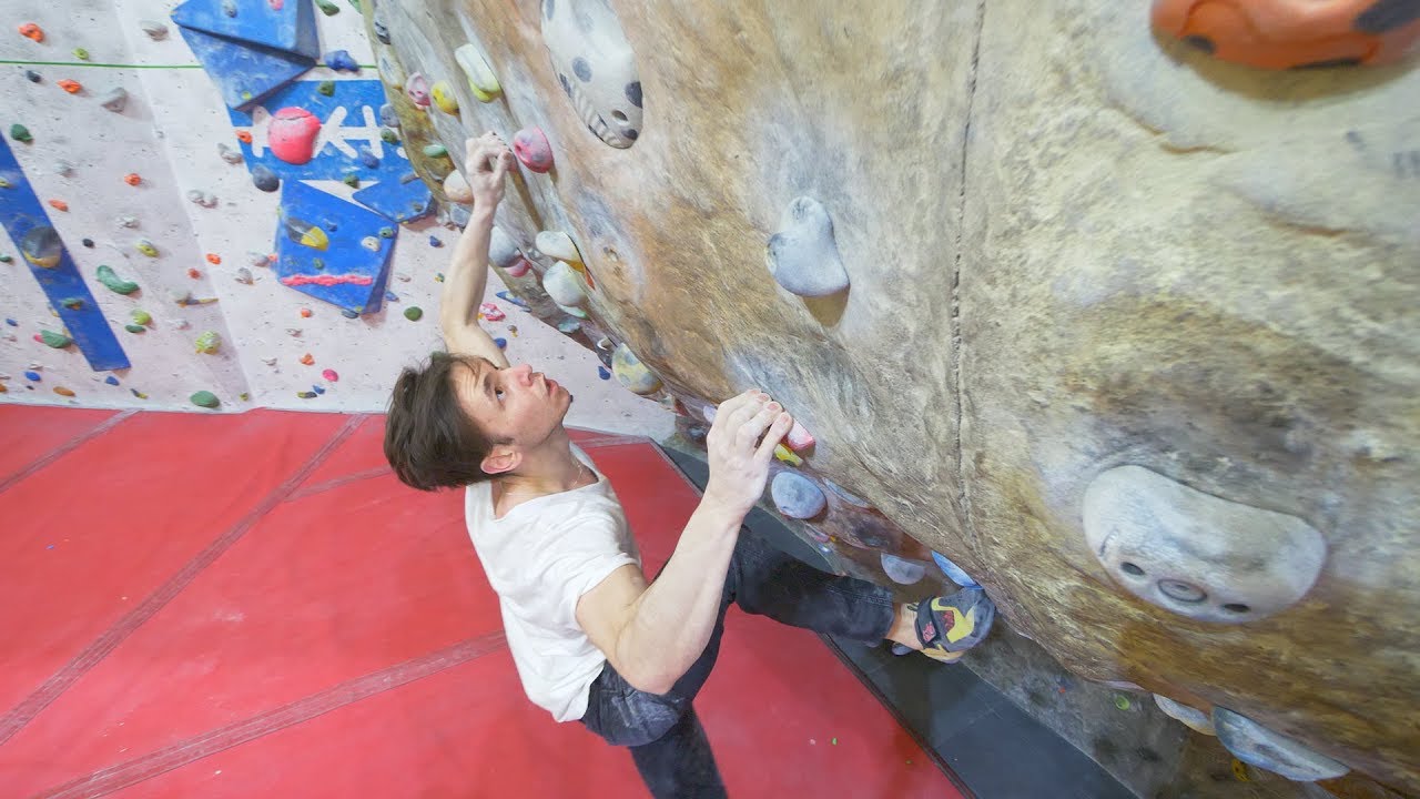 Climbing On Legendary Problems - Jerry Moffat Shows Us The Way