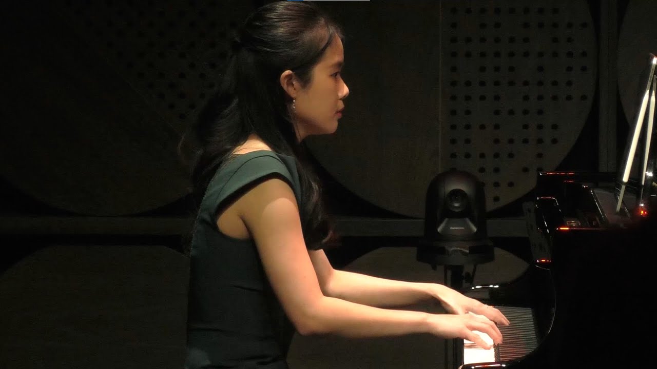 Yii Ying Tan | Wood, Metal & Vibrating Air Piano Recital Series | July 2021