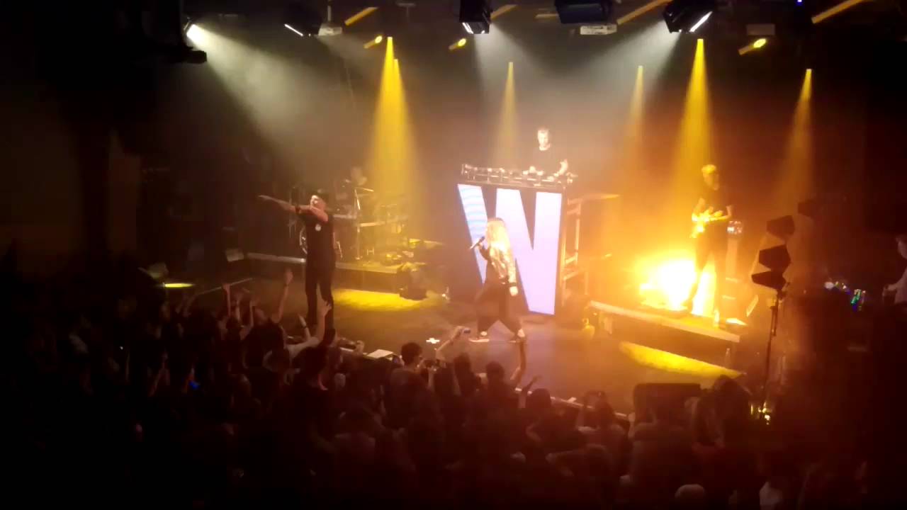 Wilkinson LIVE - Afterglow - Live at Roxy (16.3.2016, Praha) song 15/15