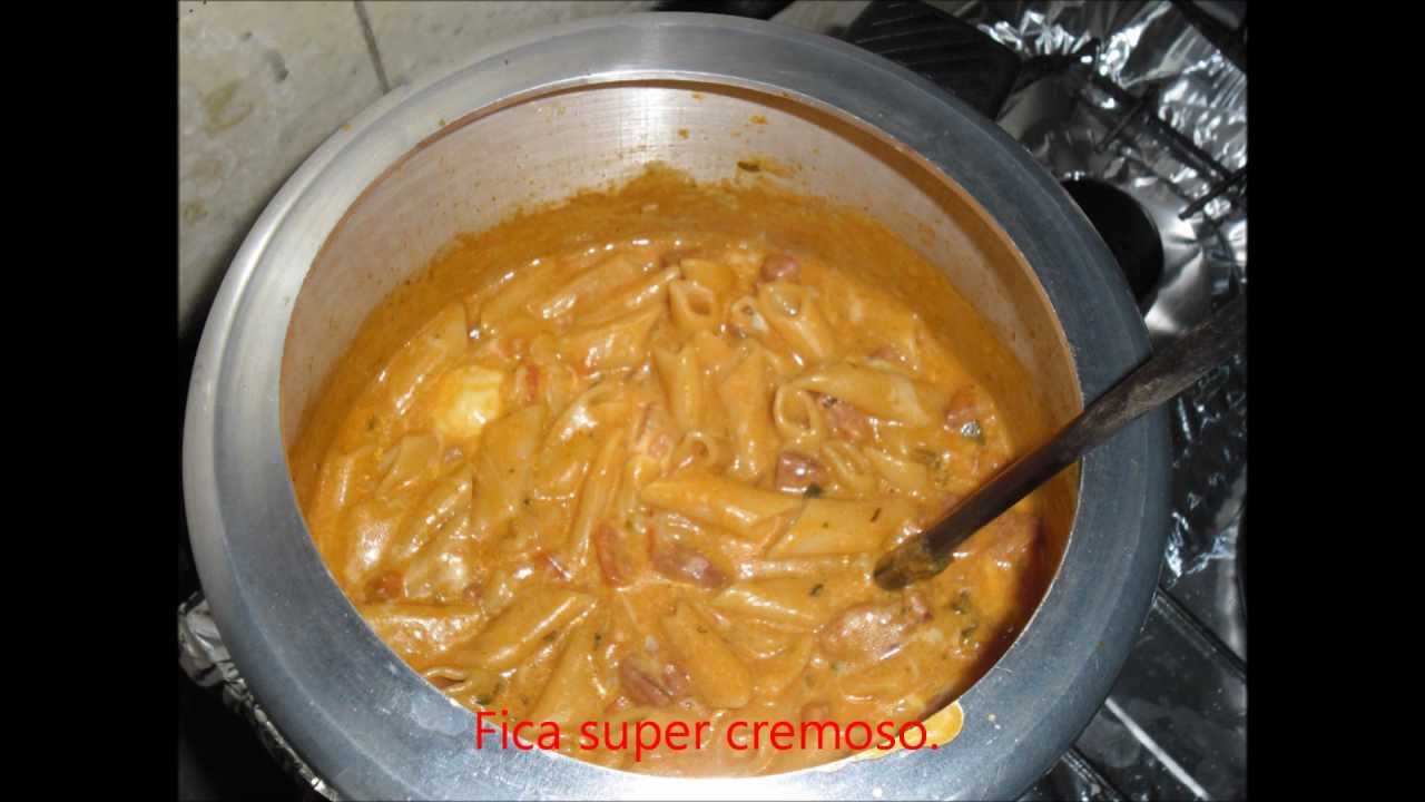 Macarrão cremoso de panela de pressão.