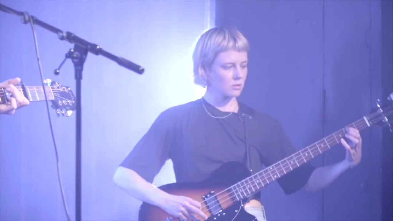 Frederik - Shapeshifter (Live at Theater Neumarkt 2021)