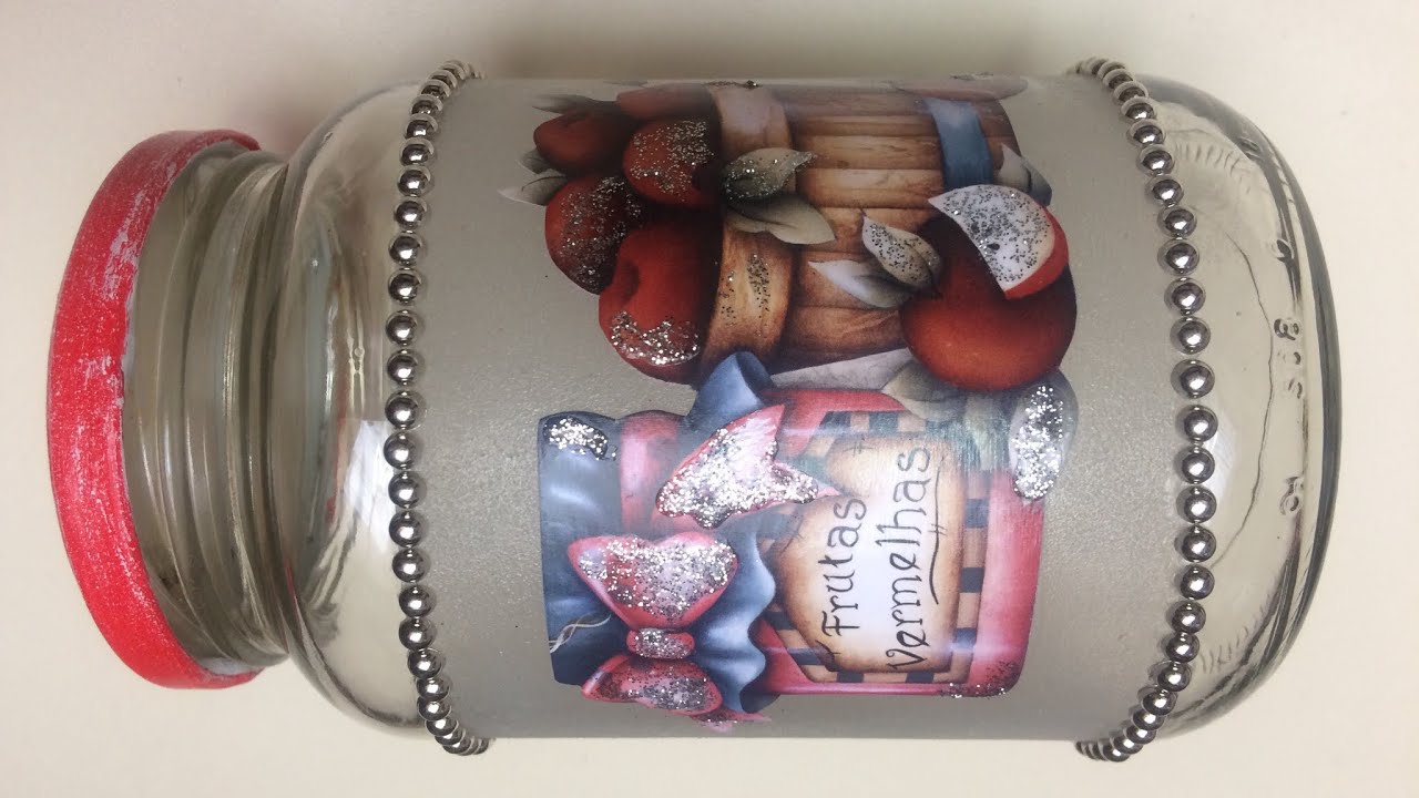 Pote de vidro jateado e com decoupage