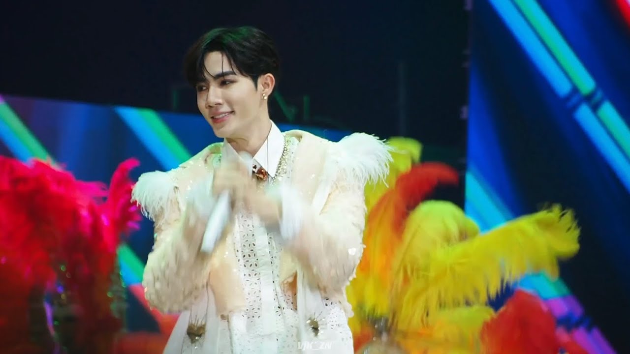 ไหง่ง่อง + 30 ยังแจ๋ว [ซี พฤกษ์ (ZeePruk)] - 100922 - ZeeMeShow Fan Concert