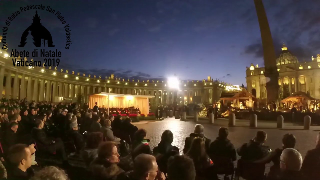 L'intervento del sindaco di Rotzo e l'accensione dell'albero --- Abete Vaticano 2019