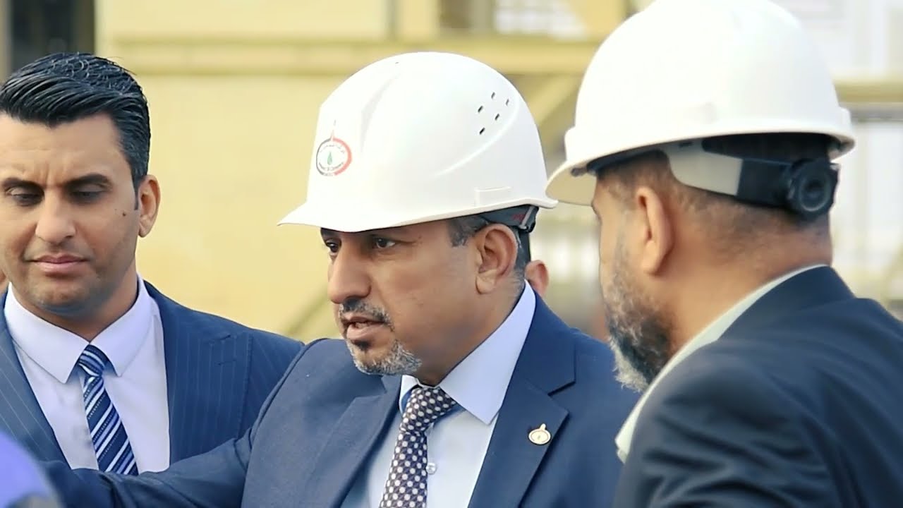 جولة السيد مدير عام شركة نفط الوسط الأستاذ محمد ياسين حسن في مركز عمليات حقل شرق بغداد