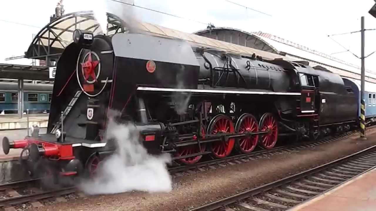 Parní lokomotiva 475.179 Šlechtična v čele zvláštních vlaků na akci Den Kozla 14.6.2014