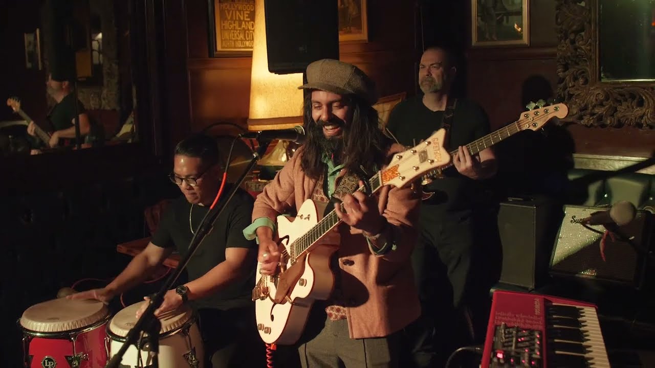Smiley Bone Jones - When the Dust Settles