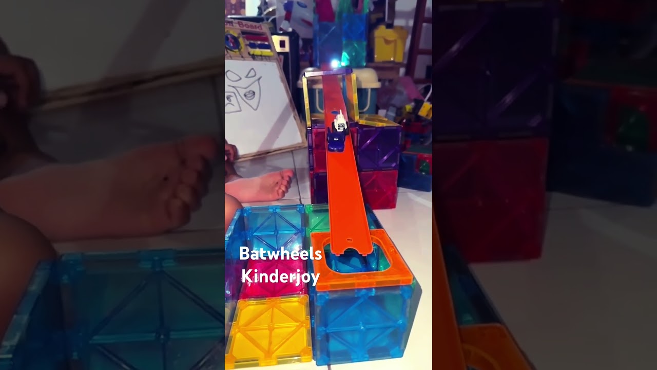 Batwheels kinderjoy 