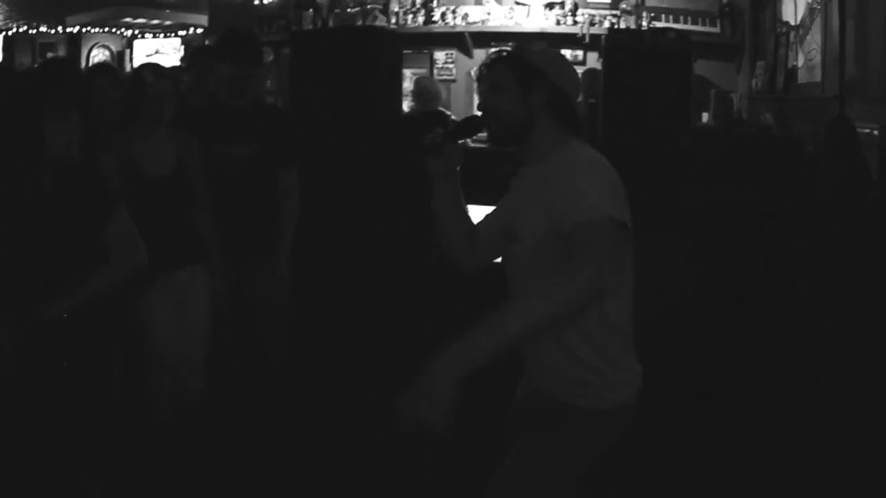 yoni wolf live at the crepe place in Santa Cruz (2014-05-17)
