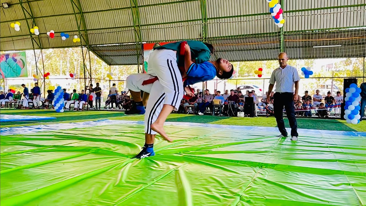 Super kurash. Qo’rg’ontepa tumanida viloyat prokurori sovrini uchun chempionat bo’lib o’tdi.