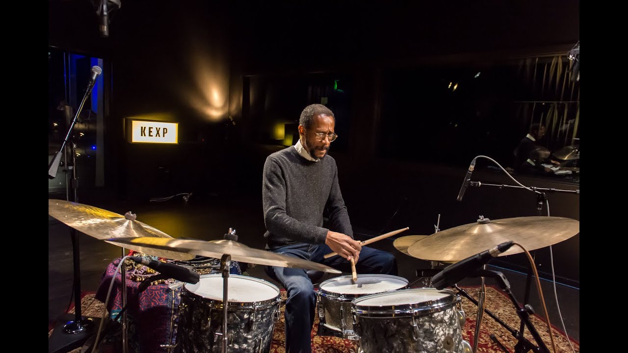 The Drum Hang - Episode 22 Brian Blade Triplet Fills
