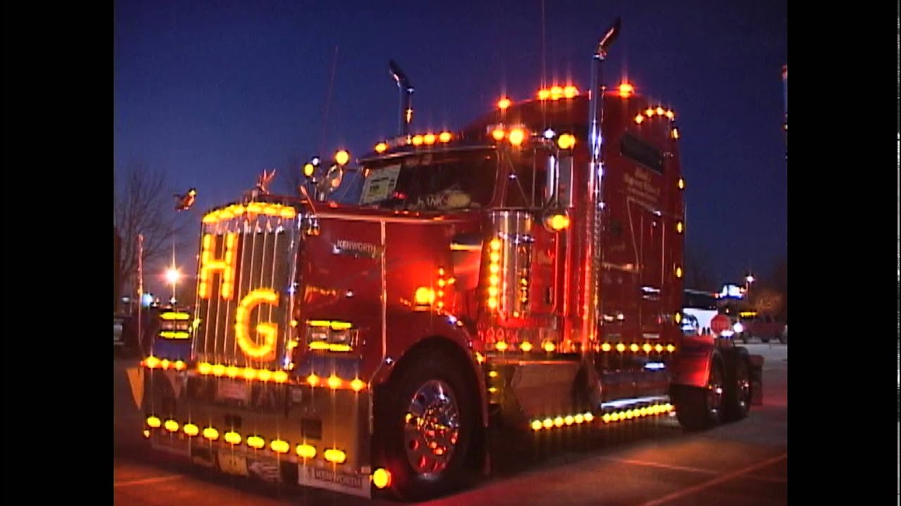 Mid America Trucking Show. Big Rig Video's, Custom Trucks, Lights, Chrome, BlingMaster