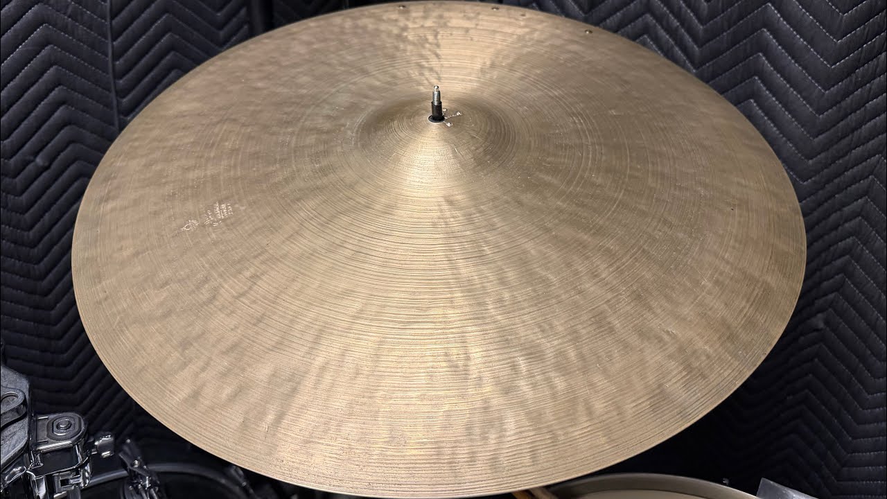 K. Zildjian Istanbul 22” Intermediate Stamp Ride Cymbal 2468g (No Rivets)