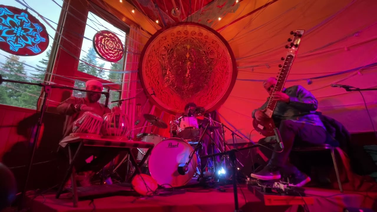 Mohamed Assani Trio @ Tiny Lights Festival 2024 - improvisation in Bhairvi.