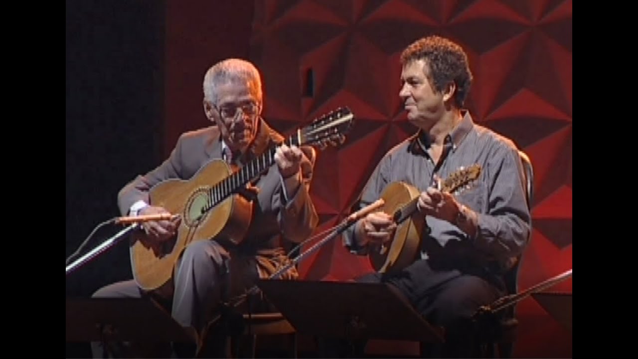 Remeleixo, choro de Jacob do Bandolim, com Déo Rian e conjunto Época de Ouro