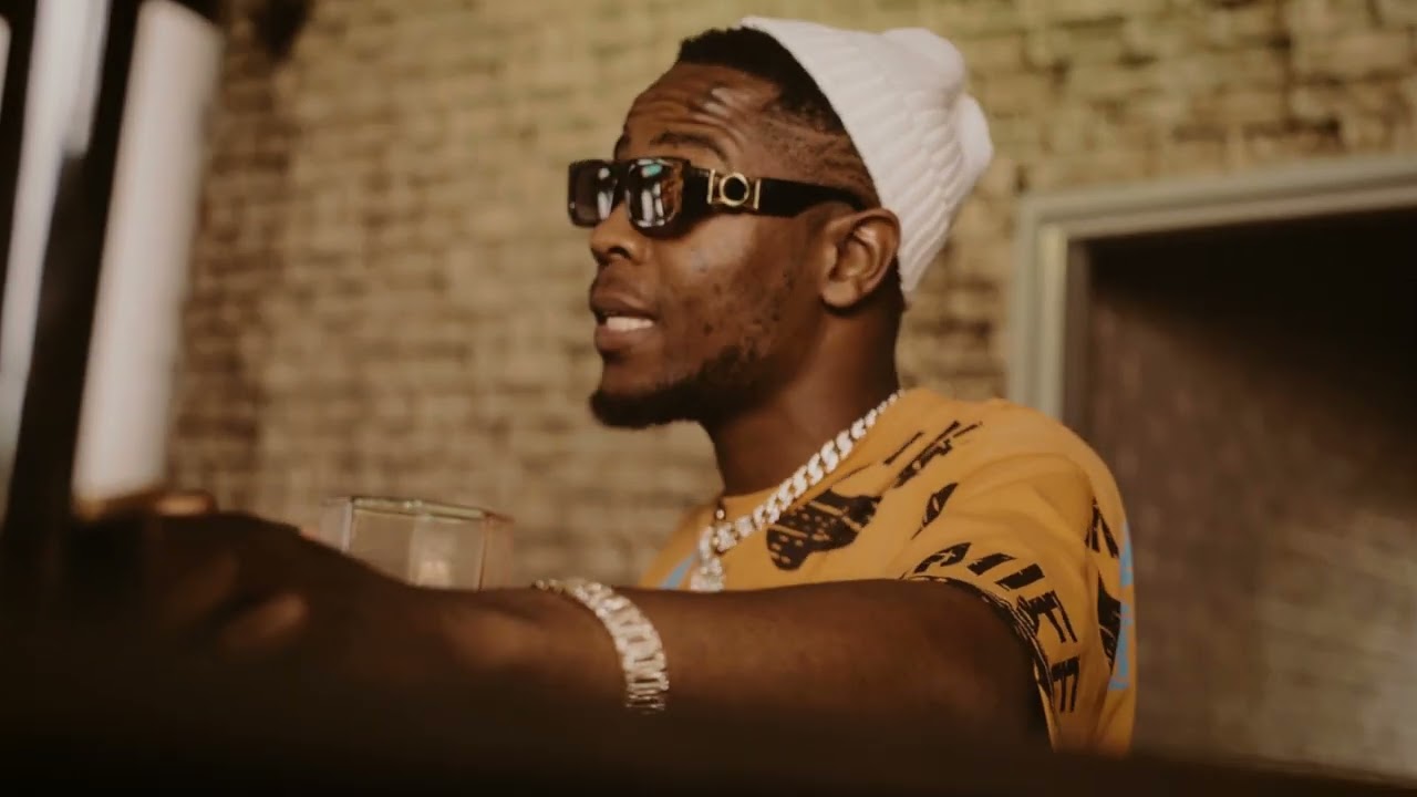 Wise B. Africa _ wind it (official Music Video)