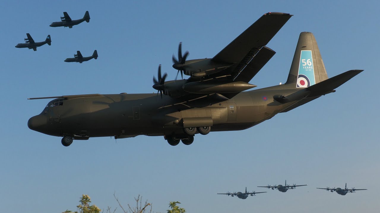 C-130 Hercules on their Farewell Tour with the RAF 🇬🇧 ✈️