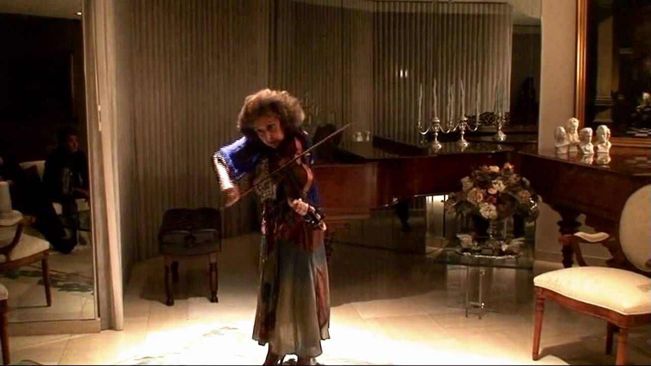 IDA HAENDEL PLAYS INFORMALLY -Part 1 (2009)