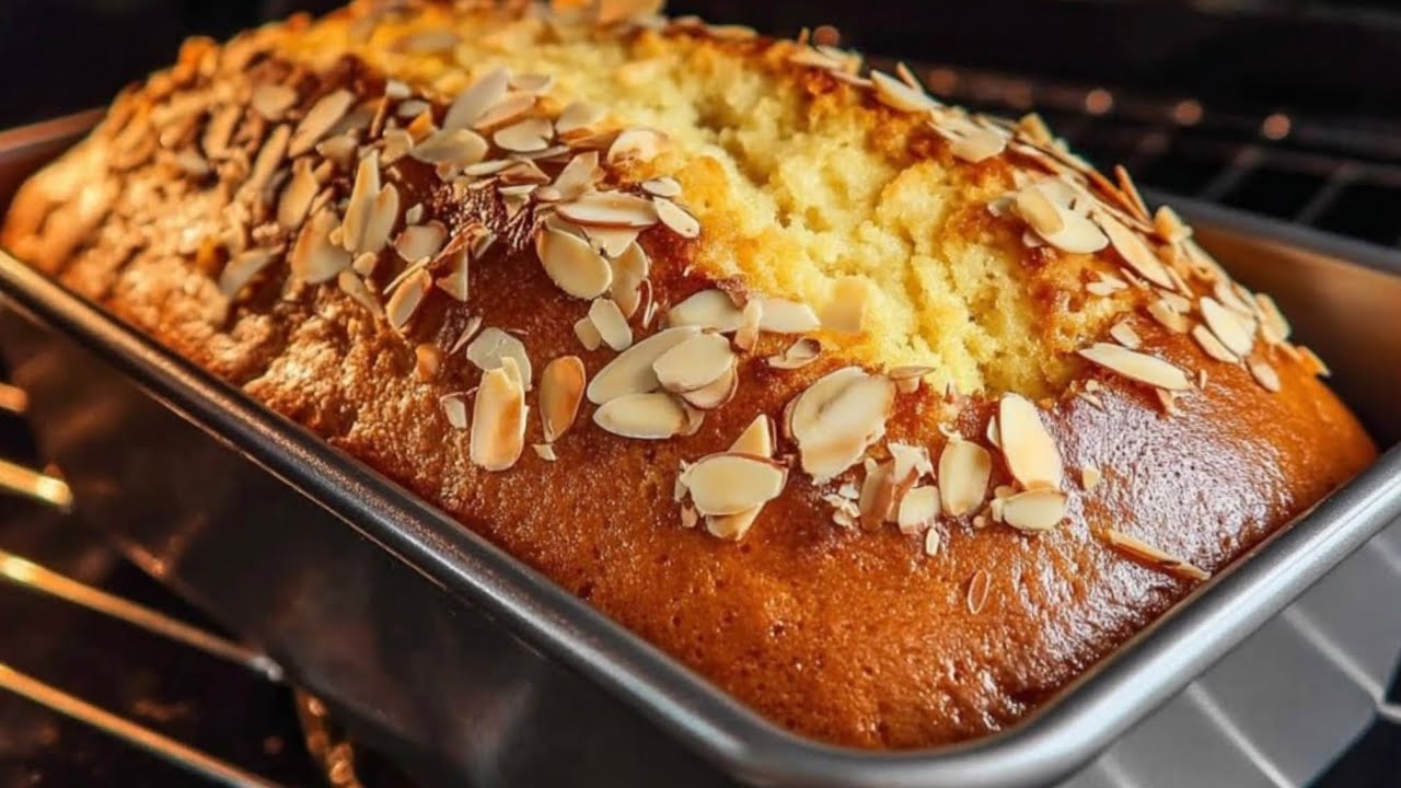 Grandma&rsquo;s Secret Italian Lemon Cake | Soft, Fluffy & Melts in Your Mouth🍋
