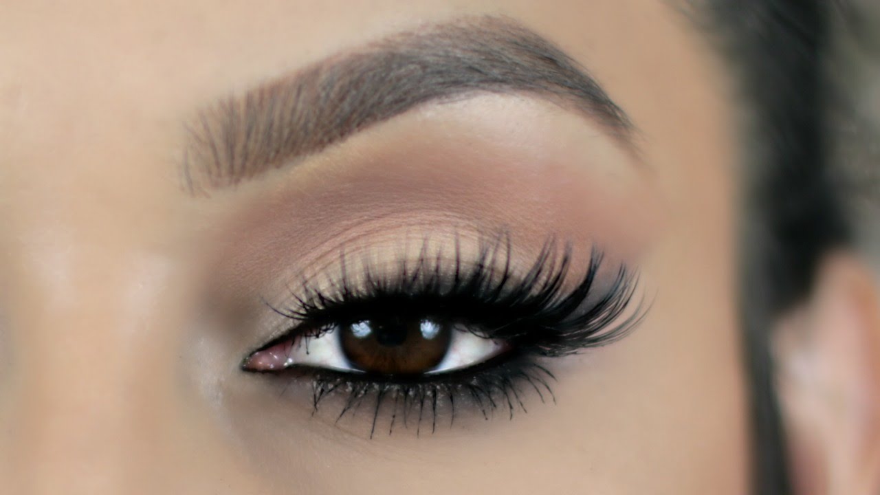 Smokey Winged Eye & Bold Lips Makeup Tutorial | BeautyyBird
