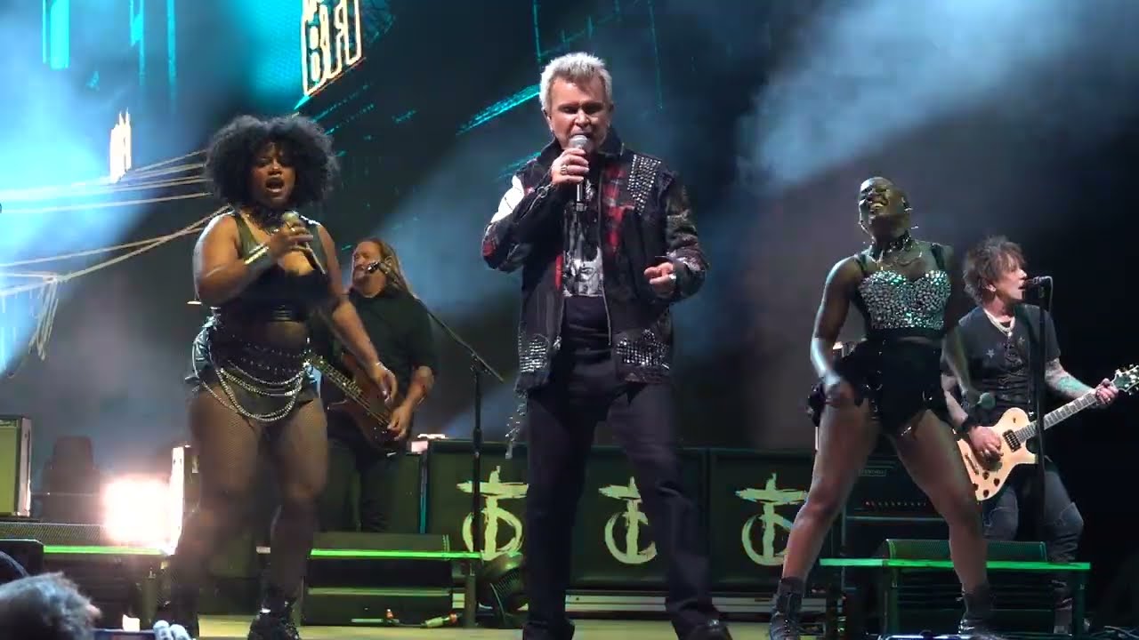 Billy Idol LIVE - Mony Mony - 8/14/2025 - Tinley Park, IL - Chicago - Credit Union 1 Amphitheatre