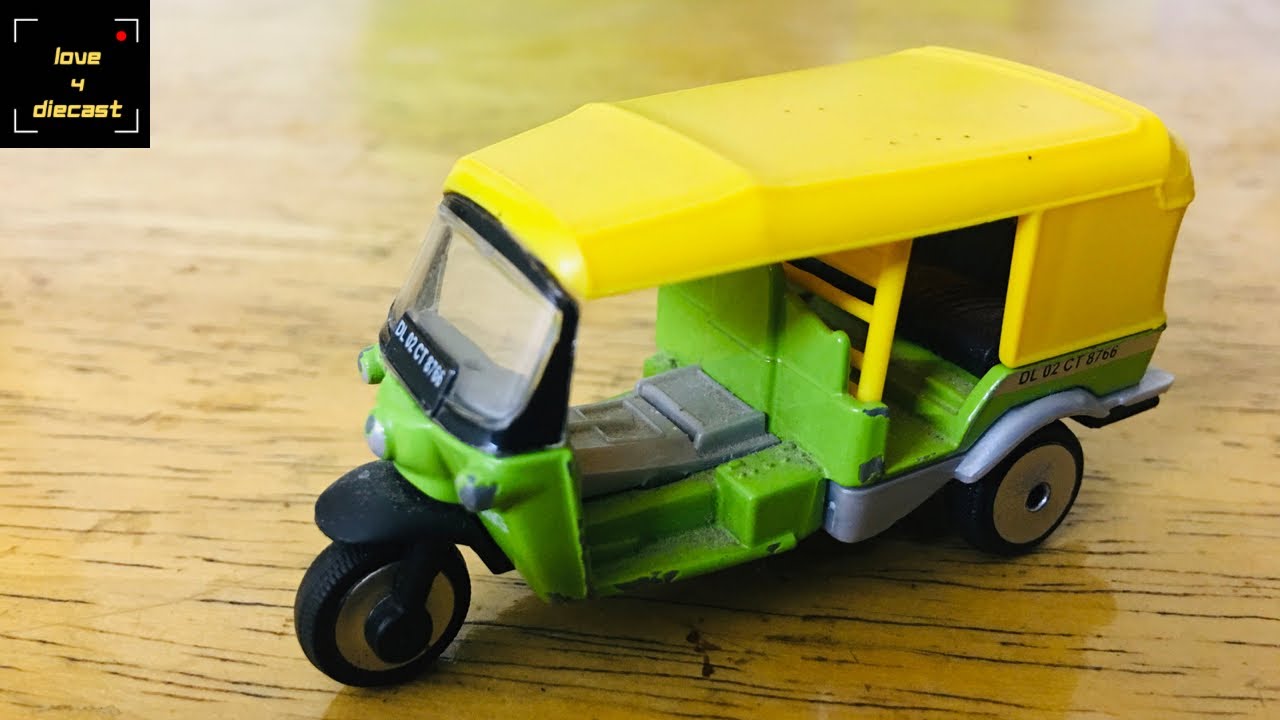 Miniature diecast 1:64 scale model of Autorikshaw