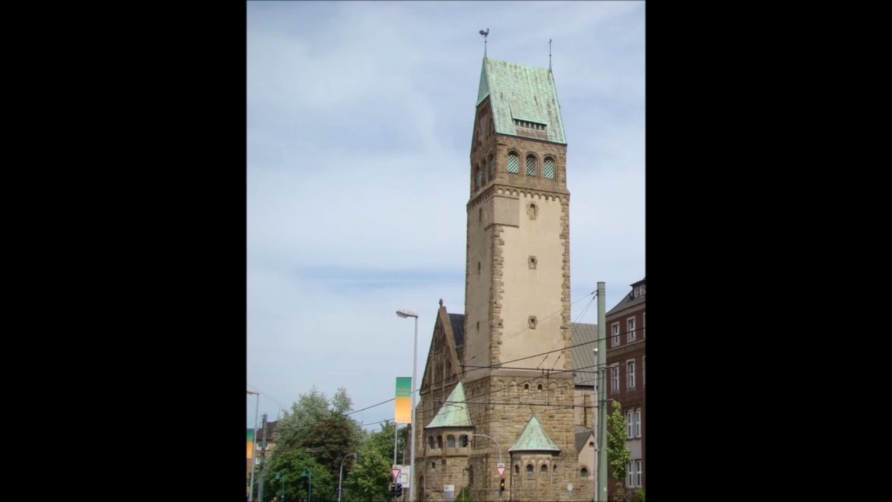 Duisburg-Hochfeld(NRW) Kath.Bonifatiuskirche Vollgeläut(Simulation)